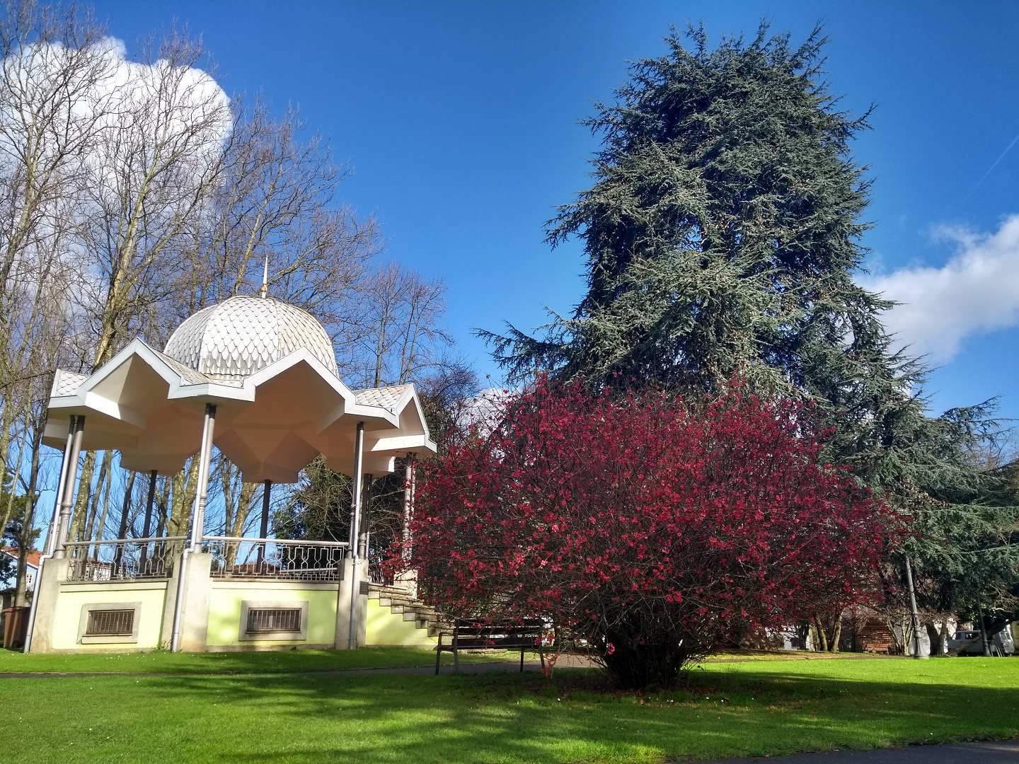 El quiosco del parque de Ferrera albergará el Concierto de Primavera de la Banda de Música de Avilés